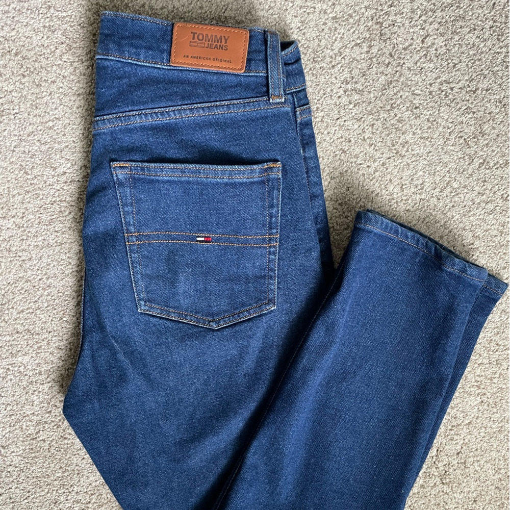 Tommy Hilfiger High Rise Straight Crop Jean